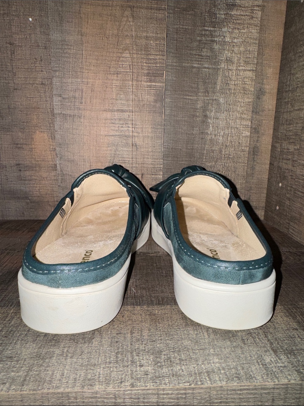 SPENCO Teal Slip-On Mules- size 8B - Picture 6 of 10